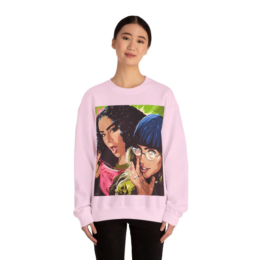 GUESS [UK-Printed] - Unisex Heavy Blend™ Crewneck Sweatshirt