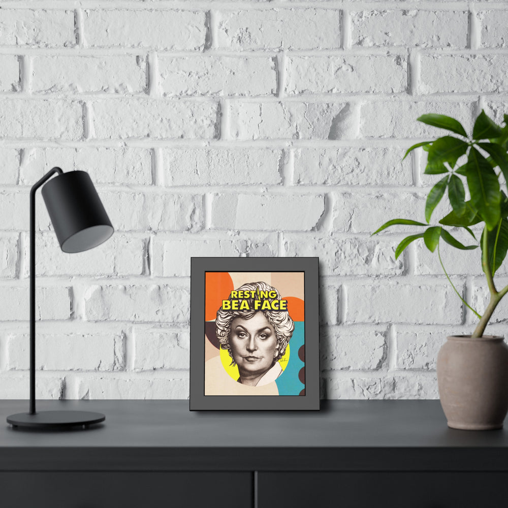 RESTING BEA FACE [Coloured-BG] - Framed Paper Posters