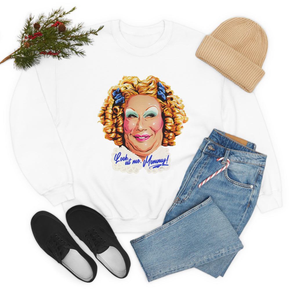 Look At Me, Mommy! - Unisex Heavy Blend™ Crewneck Sweatshirt